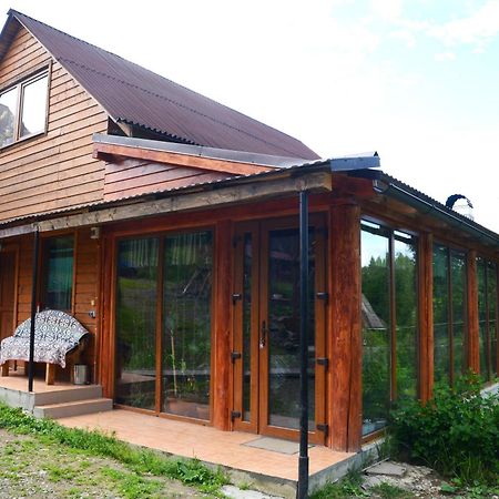 Hotel Gostynnyi Dvir U Marichky Lazeshchyna Exterior foto