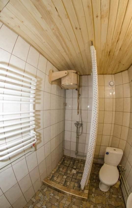 Hotel Gostynnyi Dvir U Marichky Lazeshchyna Exterior foto