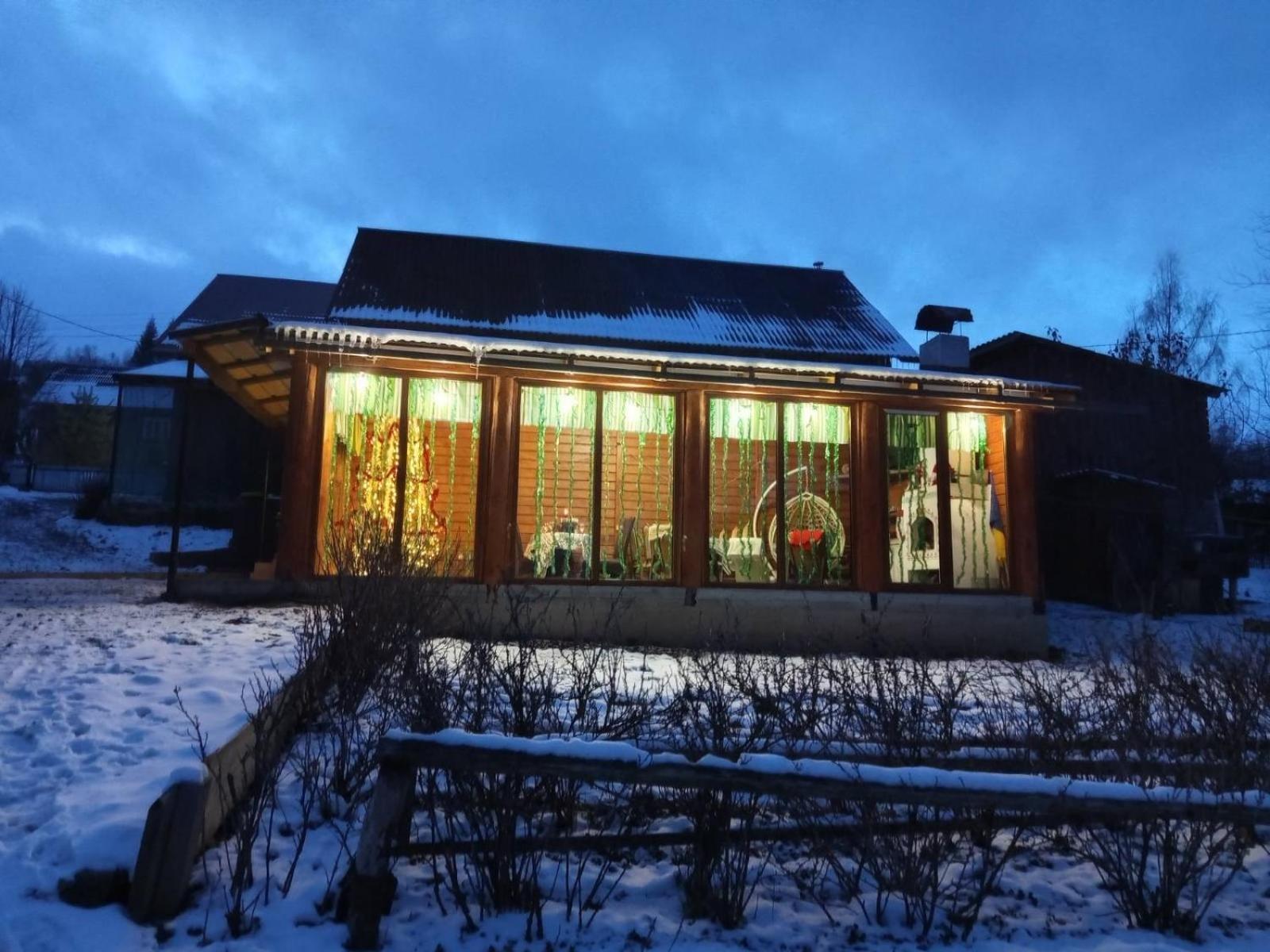 Hotel Gostynnyi Dvir U Marichky Lazeshchyna Exterior foto